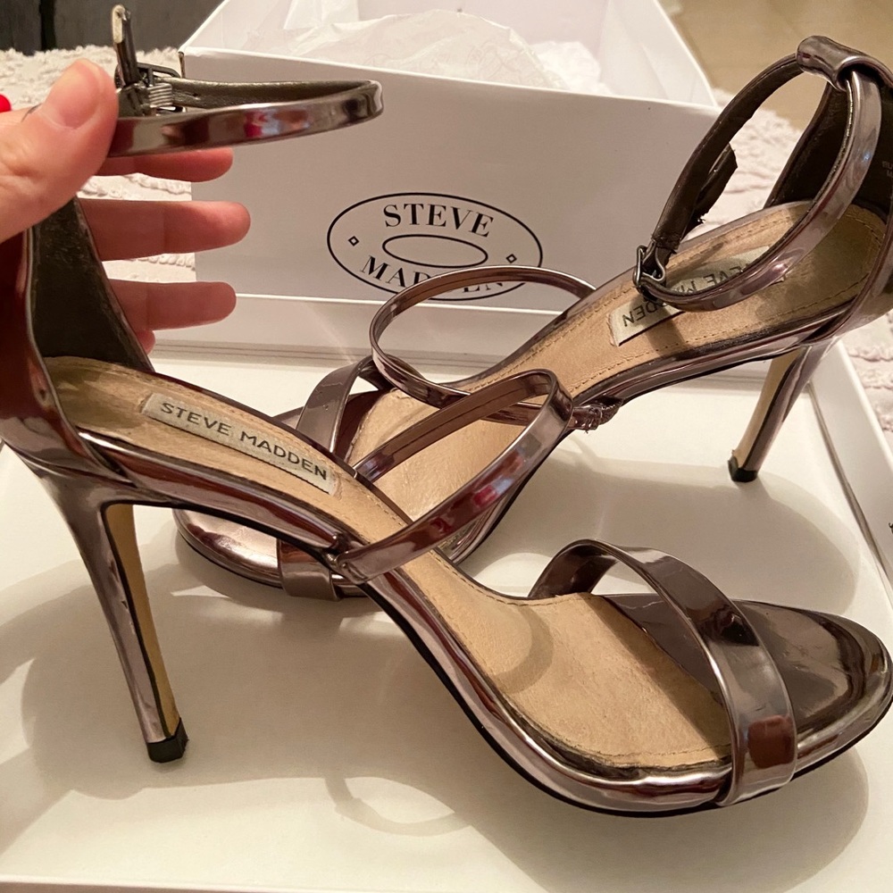 Steve Madden 3 strap heels